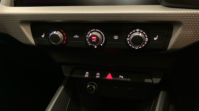 Audi A1 25 TFSI S Line 5dr S Tronic Petrol Hatchback - Image 13